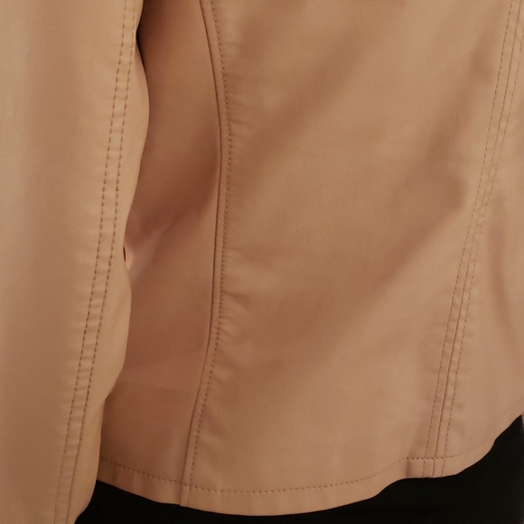 Faux leather jacket - Picture 2 of 4